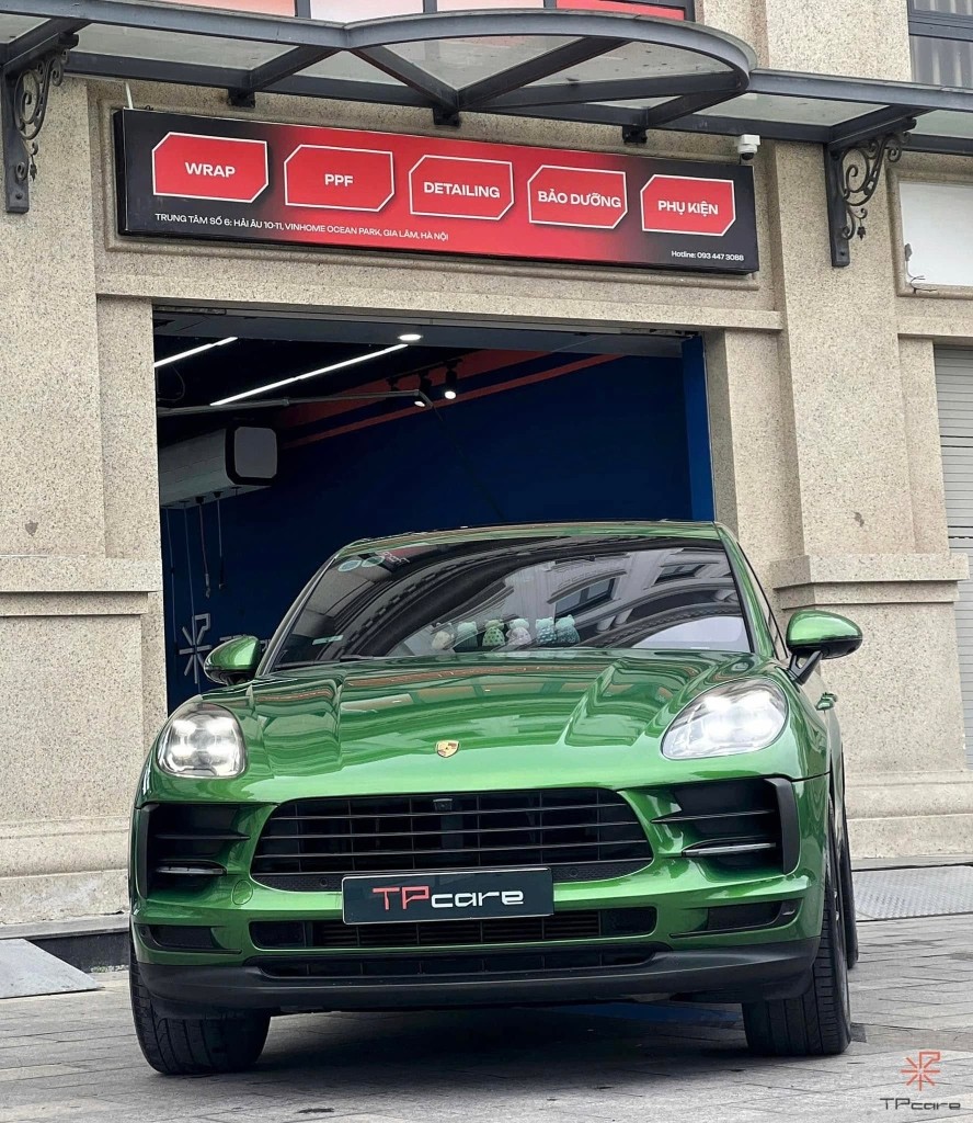 Porsche Macan Mamba Green tại TP Care Ocean Park